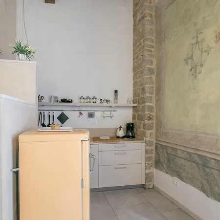 Historical Stone House, In The Amazing Centre Of Florence! *