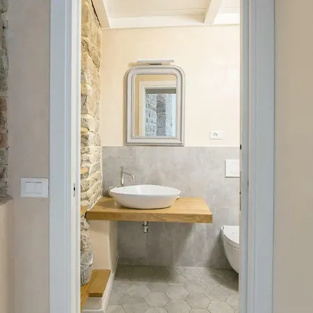 Apartamento Historical Stone House, In The Amazing Centre Of Florence! *