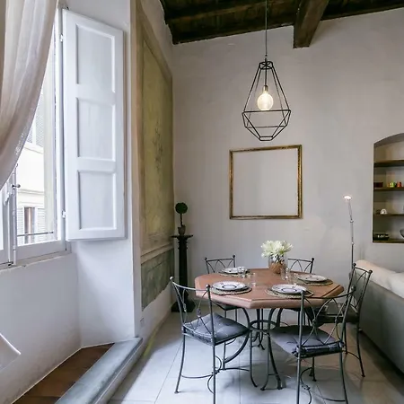 Apartamento Historical Stone House, In The Amazing Centre Of Florence!