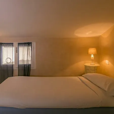 Historical Stone House, In The Amazing Centre Of Florence! Apartamento *