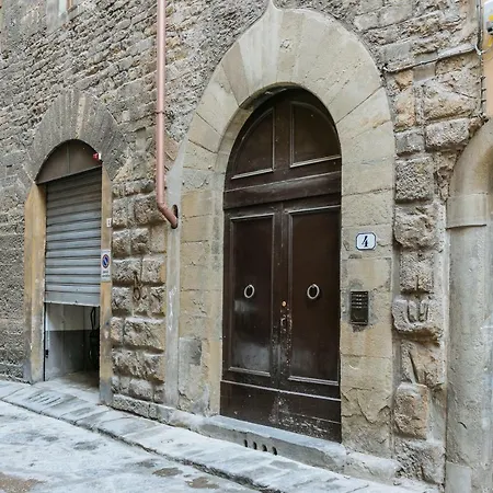 Historical Stone House, In The Amazing Centre Of Florence! Apartamento