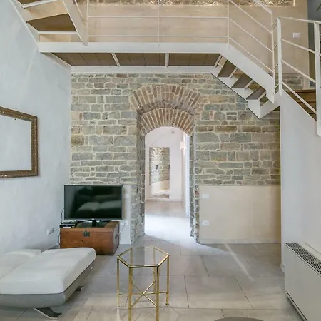 Historical Stone House, In The Amazing Centre Of Florence! Florencia