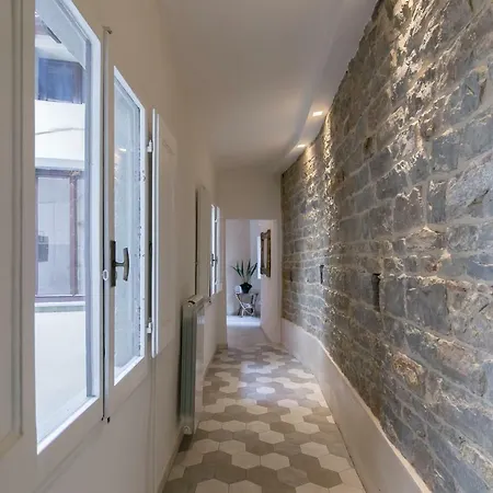 Apartamento Historical Stone House, In The Amazing Centre Of Florence!