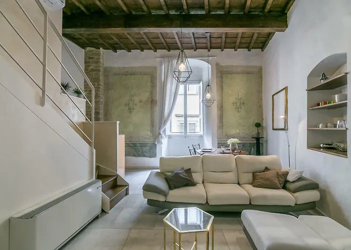 Historical Stone House, In The Amazing Centre Of Florence! شقة فلورنس